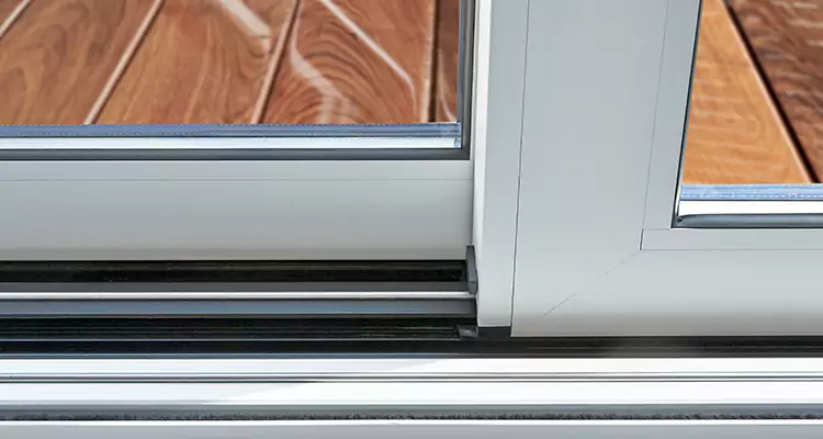 Patio Doors Leaking Water Issue Repair Services in Parkland, FL