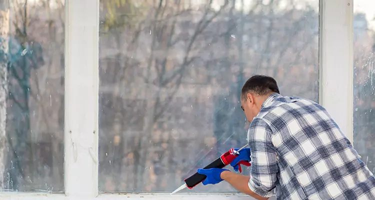 Quality Sliding Shower Door Repair for Closing Issues in Parkland, FL