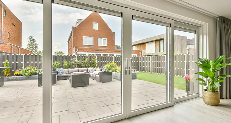 Best Sliding Screen Door Replacement Company in Parkland, FL