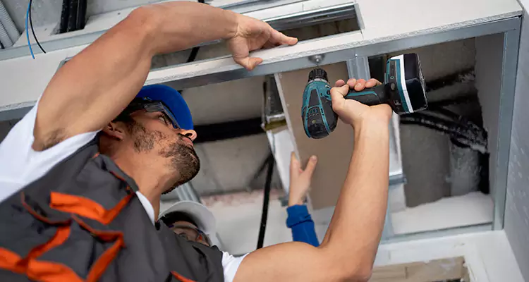 Emergency Overhead Door Repair in Parkland, FL