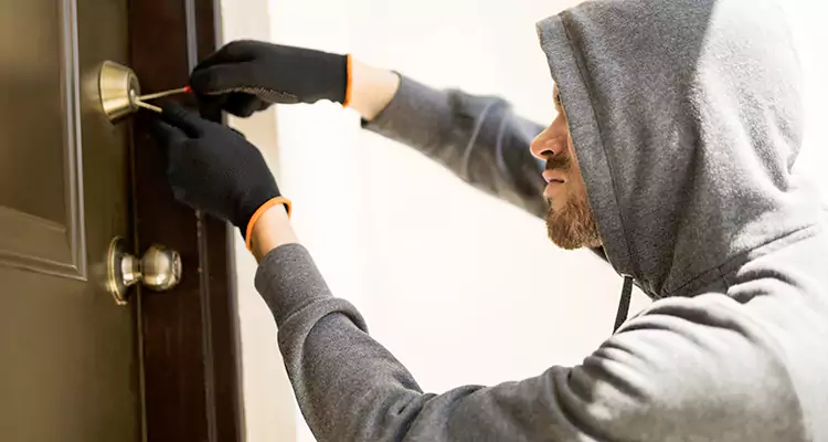 Emergency Motel Lock Repairs—Available 24/7 in Parkland, FL