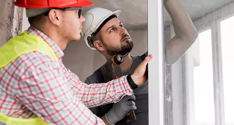 Sliding Patio Door Sticking? Expert Repair in Parkland, FL.