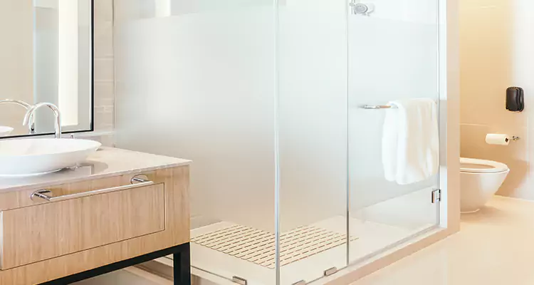 Expert Shower Door Fix and Repair in Parkland, FL