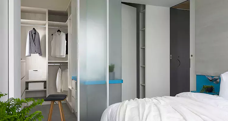 Closet Door Bi Fold Installation in Parkland, FL